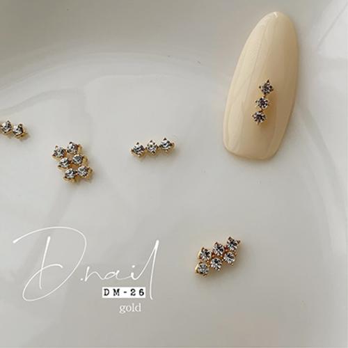 D.nail ジュエリービジューパーツ DM-26 2.5×6.5mm 5P #648