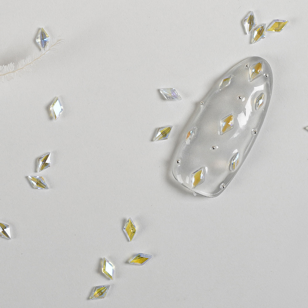D.nail クリスタルダイヤ イエローオーロラL 2×3.5mm 50P #38089