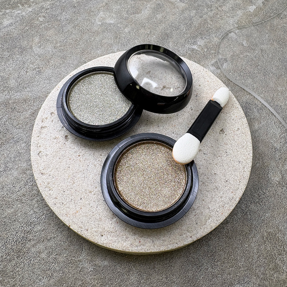 マティエール プレストミラーパウダー 0.5g ゴールド 4453