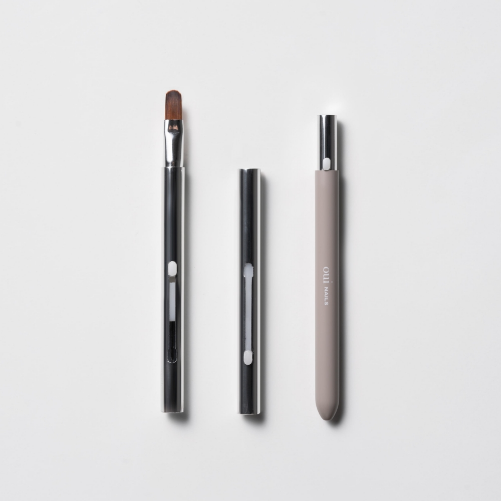 ■oui nails スライドブラシ オーバルロング OL OUI-BRH-OL1