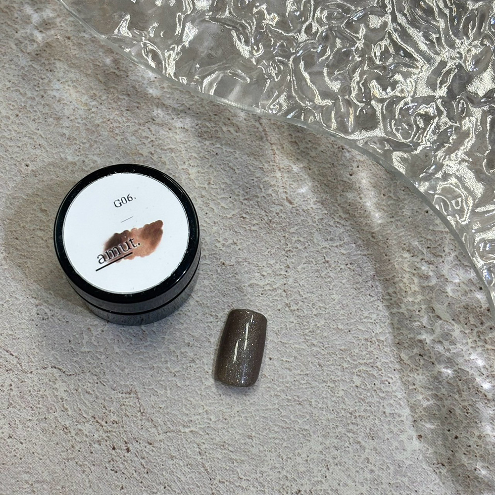 amut. カラージェル 4g G06