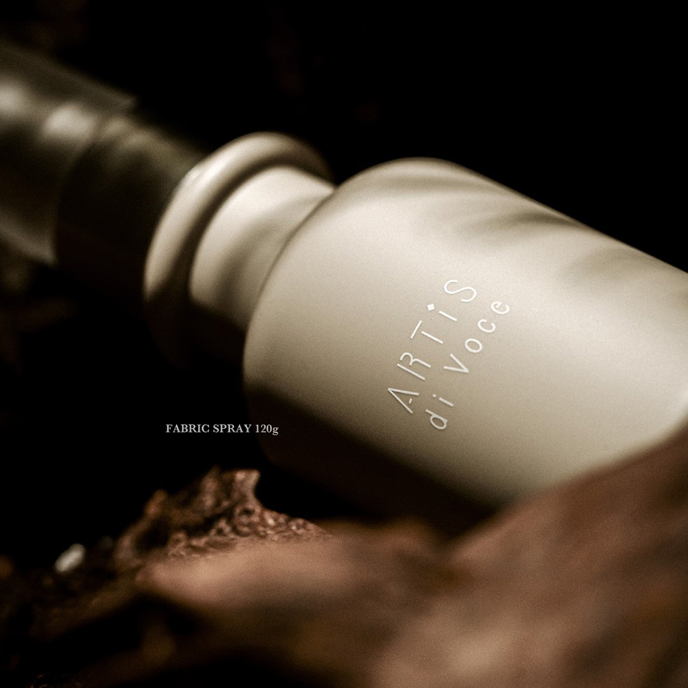ARTIS di Voce パフュームファブリックスプレー 120g 3309 アースケーデンス