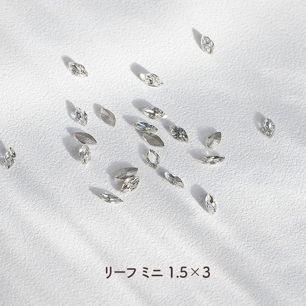 ‘ohana×DWME ホワイトクリスタル リーフ ミニ 1.5×3mm 100P #38357