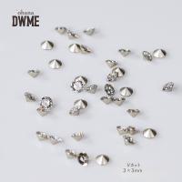 ‘ohana×DWME エクラ Vカット 100P 3×3mm #38487