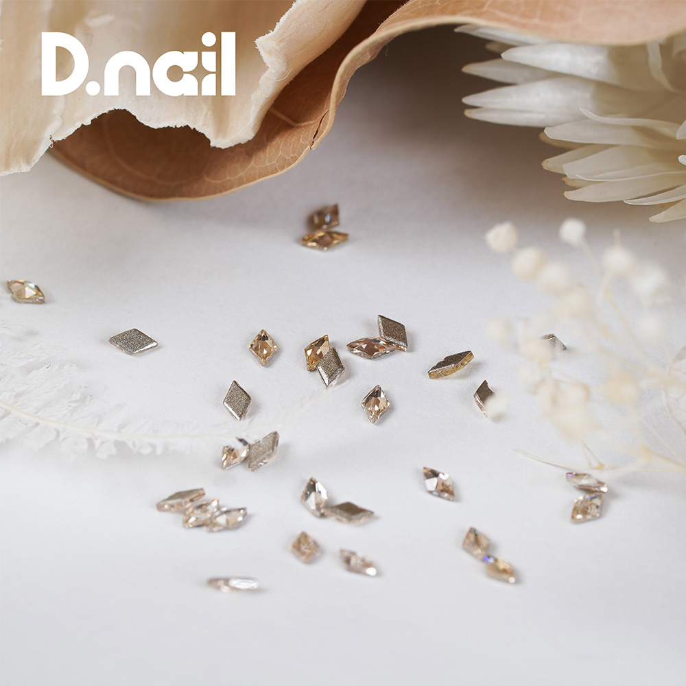 D.nail ダイヤ ライトベージュ S 1.5×3mm 50P #8353