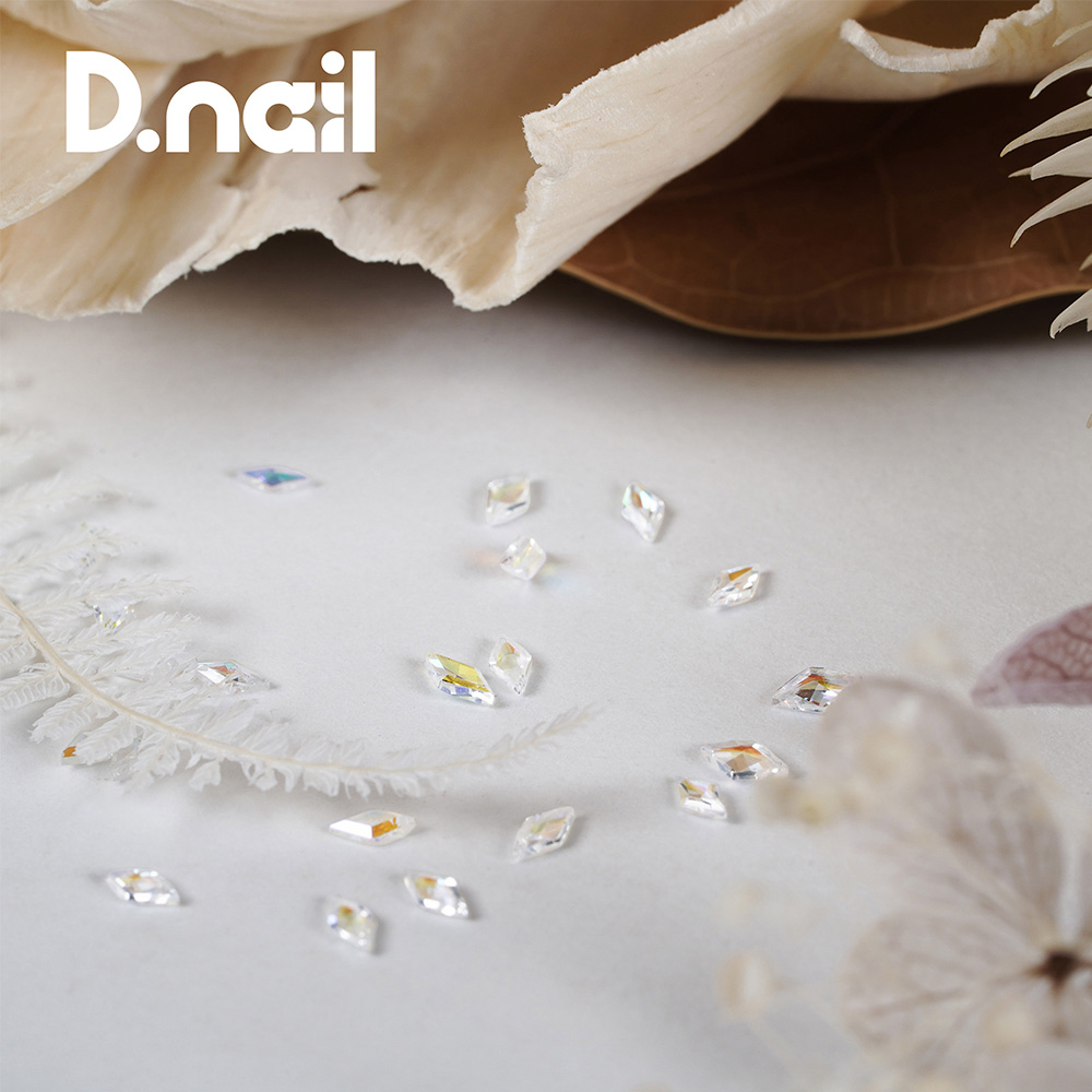 D.nail クリスタルダイヤ クリアオーロラ S 1.5×3mm 50P #8355