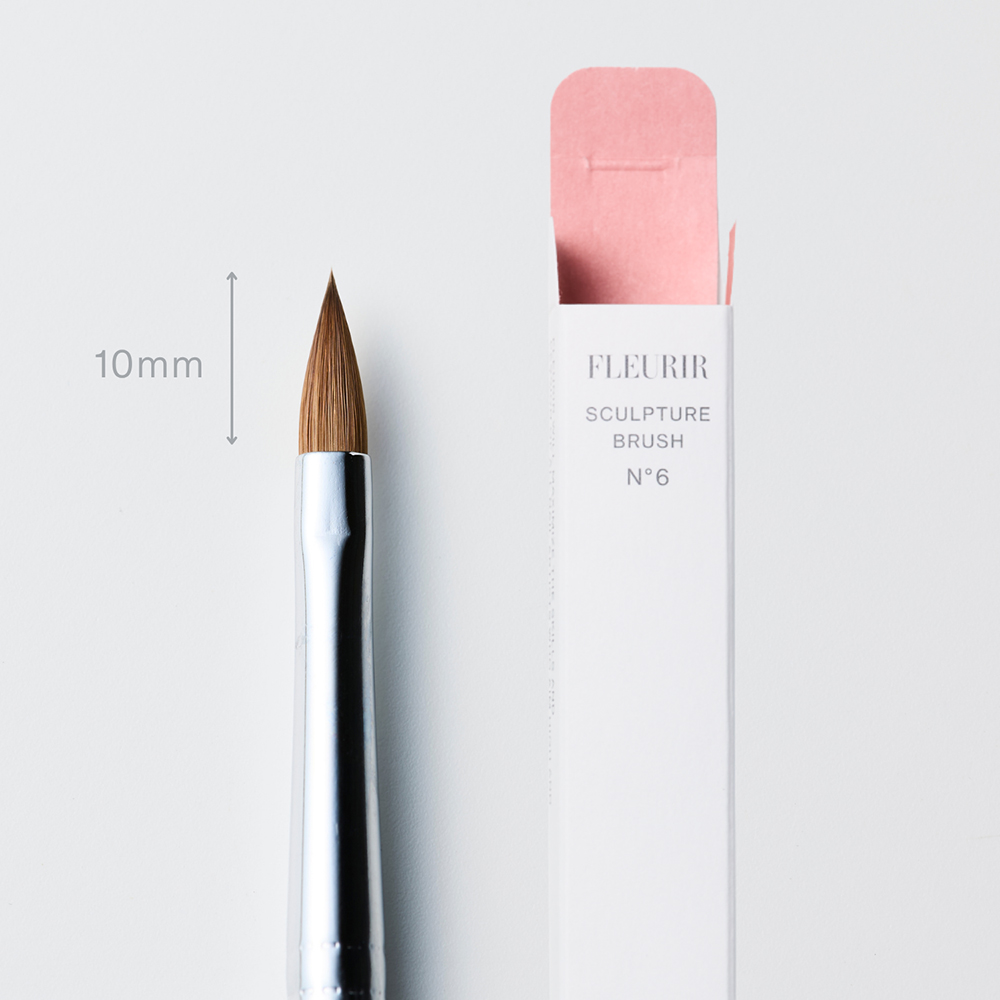 フルーリア スカルプチュアブラシ No.6