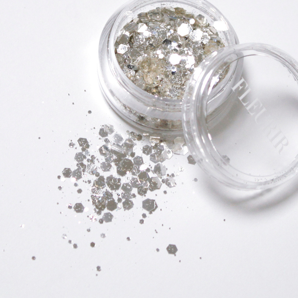 ●フルーリア ホログリッター 2g 01 シルバー