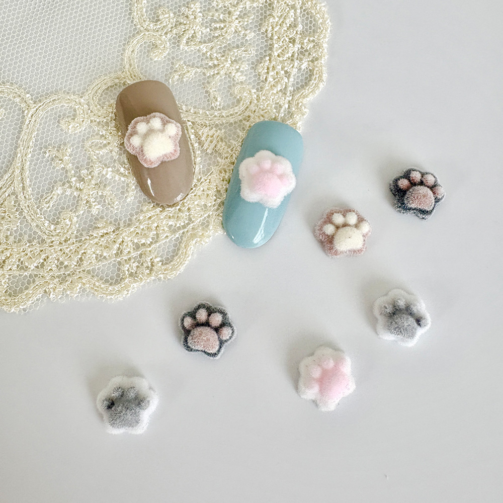 マティエール ふわもこ肉球 1.0×1.0mm ホワイト 4P 4033